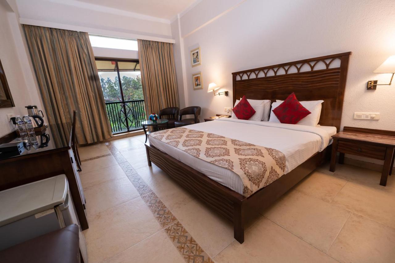 קלנגוטה Neelams The Grand Hotel מראה חיצוני תמונה