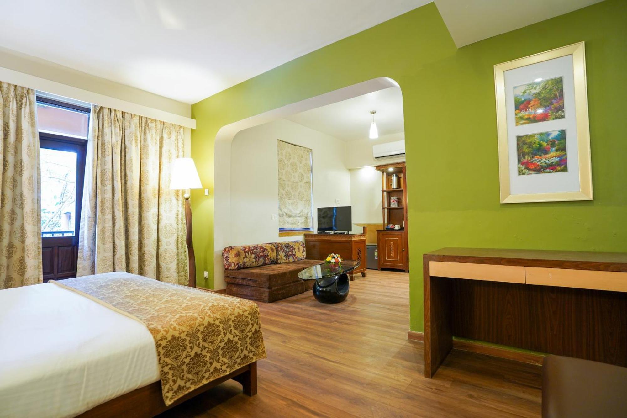 קלנגוטה Neelams The Grand Hotel מראה חיצוני תמונה
